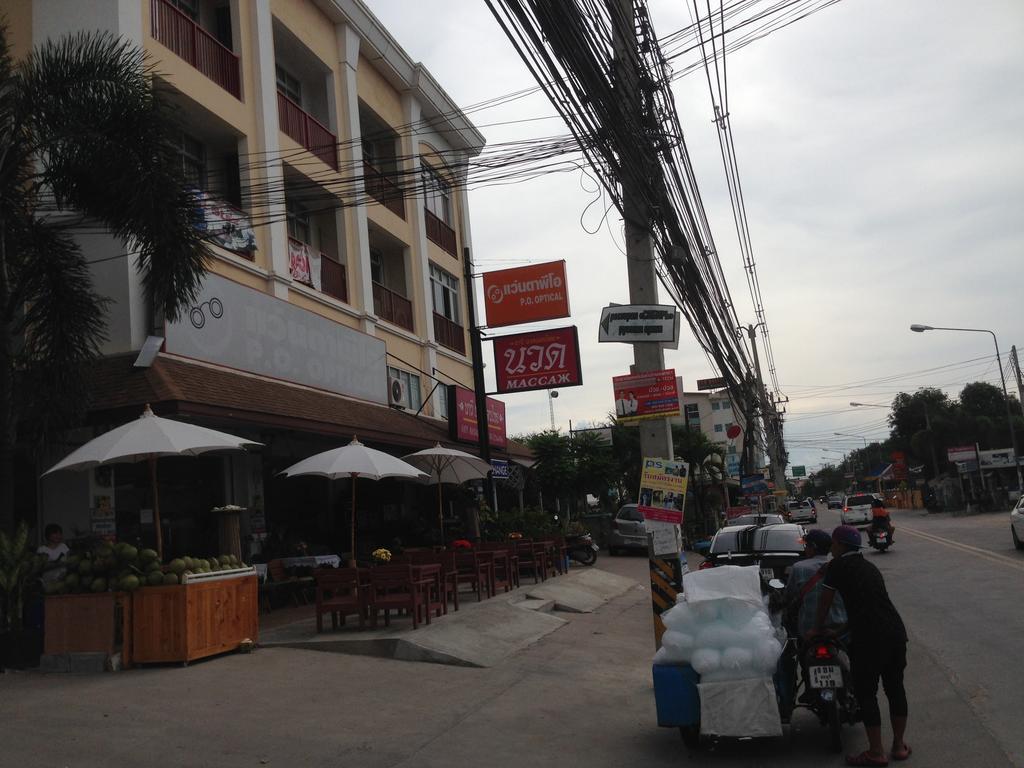 Concordia Guesthouse Pantai Jomtien Bagian luar foto
