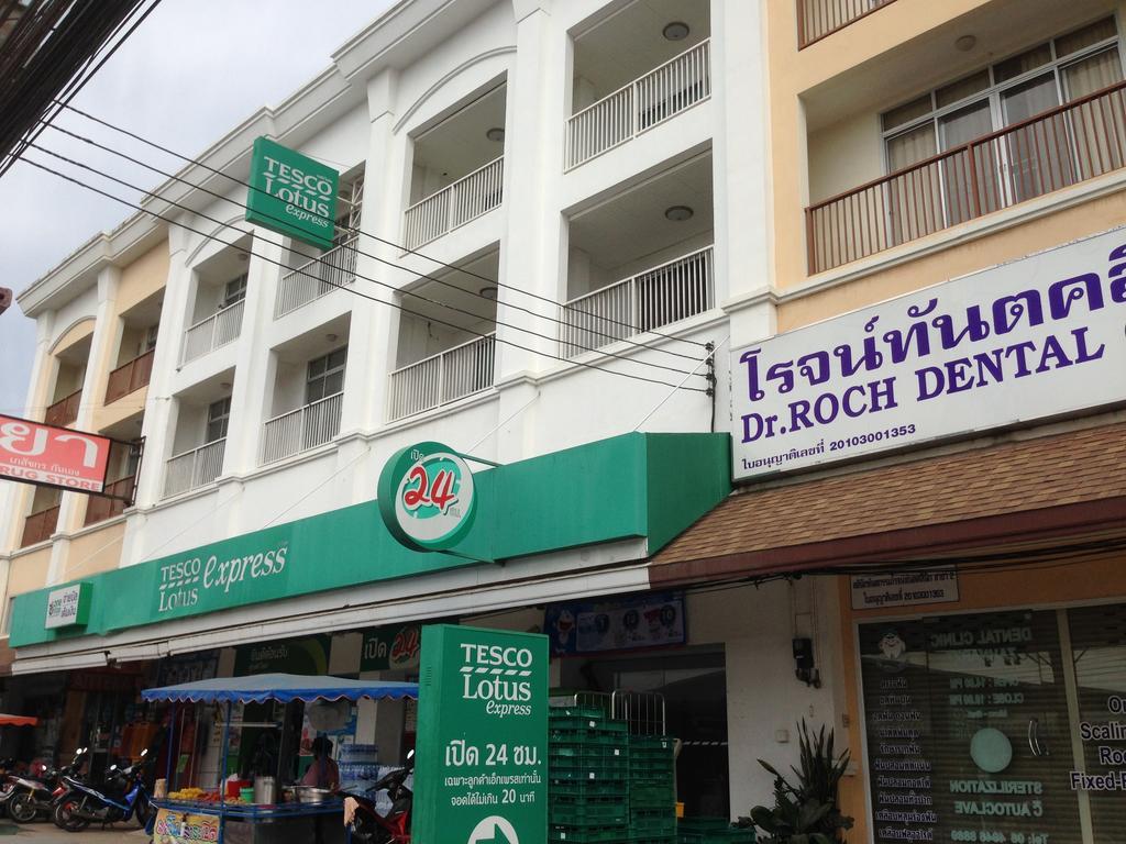 Concordia Guesthouse Pantai Jomtien Bagian luar foto