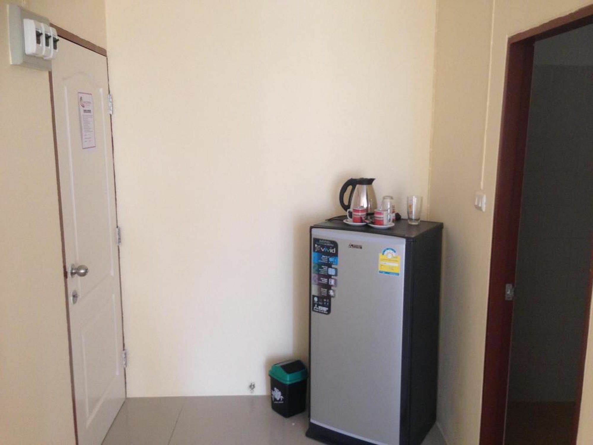 Concordia Guesthouse Pantai Jomtien Bagian luar foto